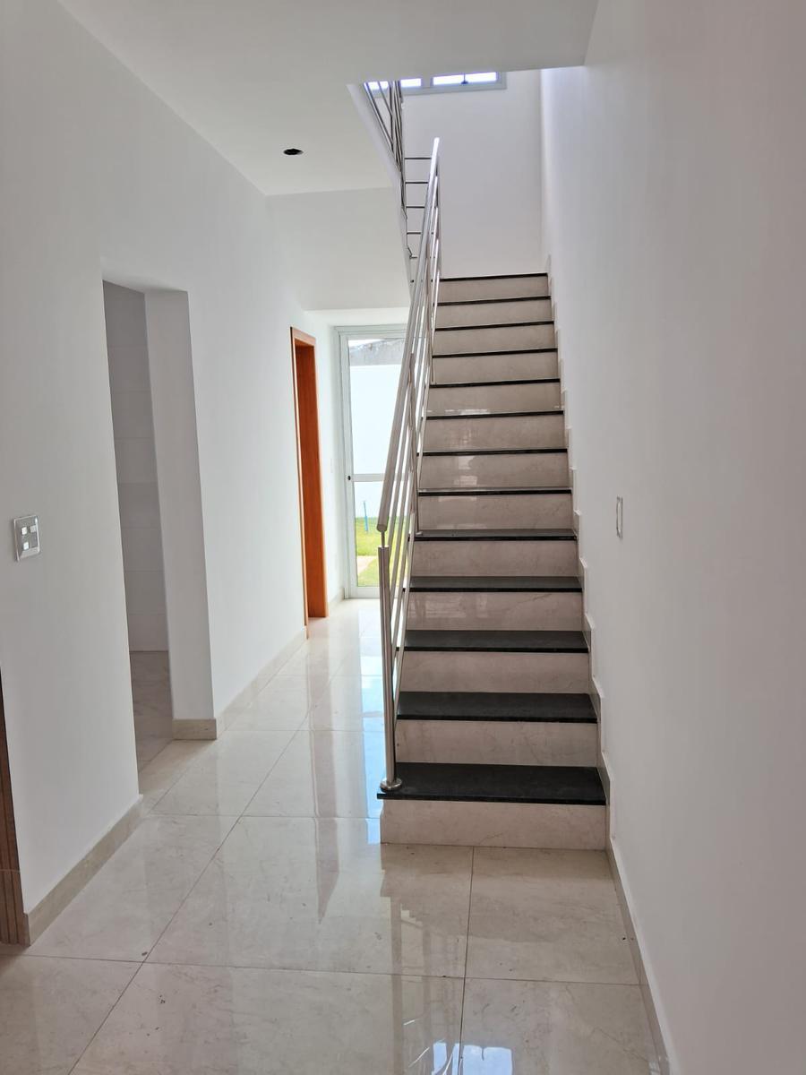 Casa, Nossa Senhora de Fátima, 3 Quartos, 4 Vagas, 1 Suíte
