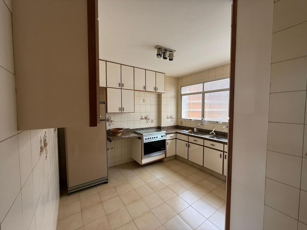 Apartamento, Santo Agostinho, 4 Quartos, 2 Vagas, 1 Suíte