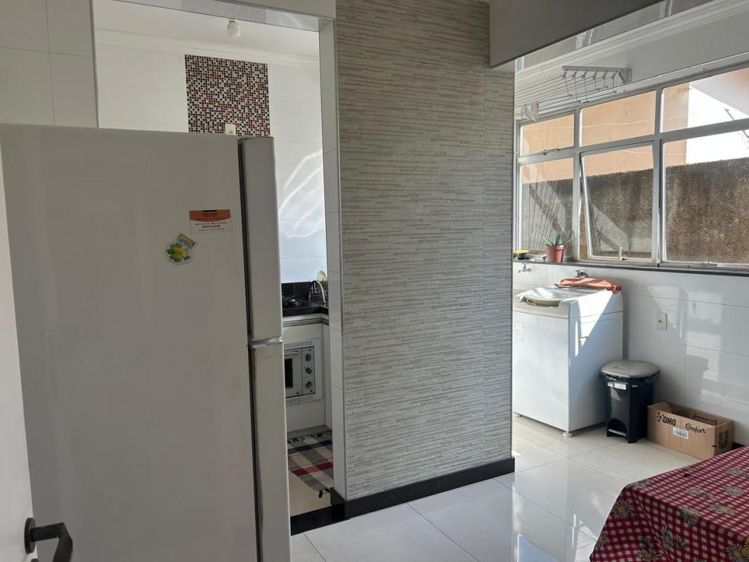 Apartamento, Barreiro, 3 Quartos, 2 Vagas, 1 Suíte