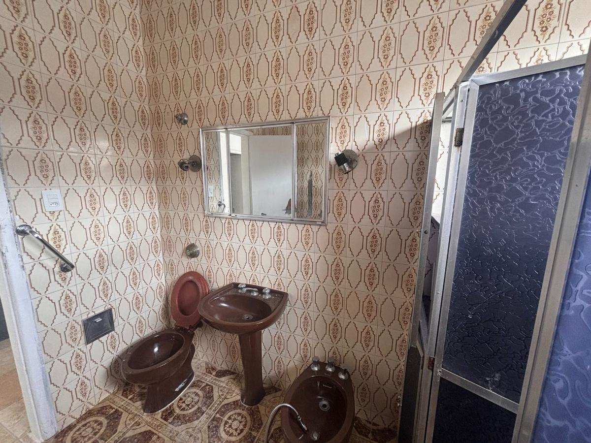 Casa, Planalto, 2 Quartos, 1 Vaga, 2 Suítes