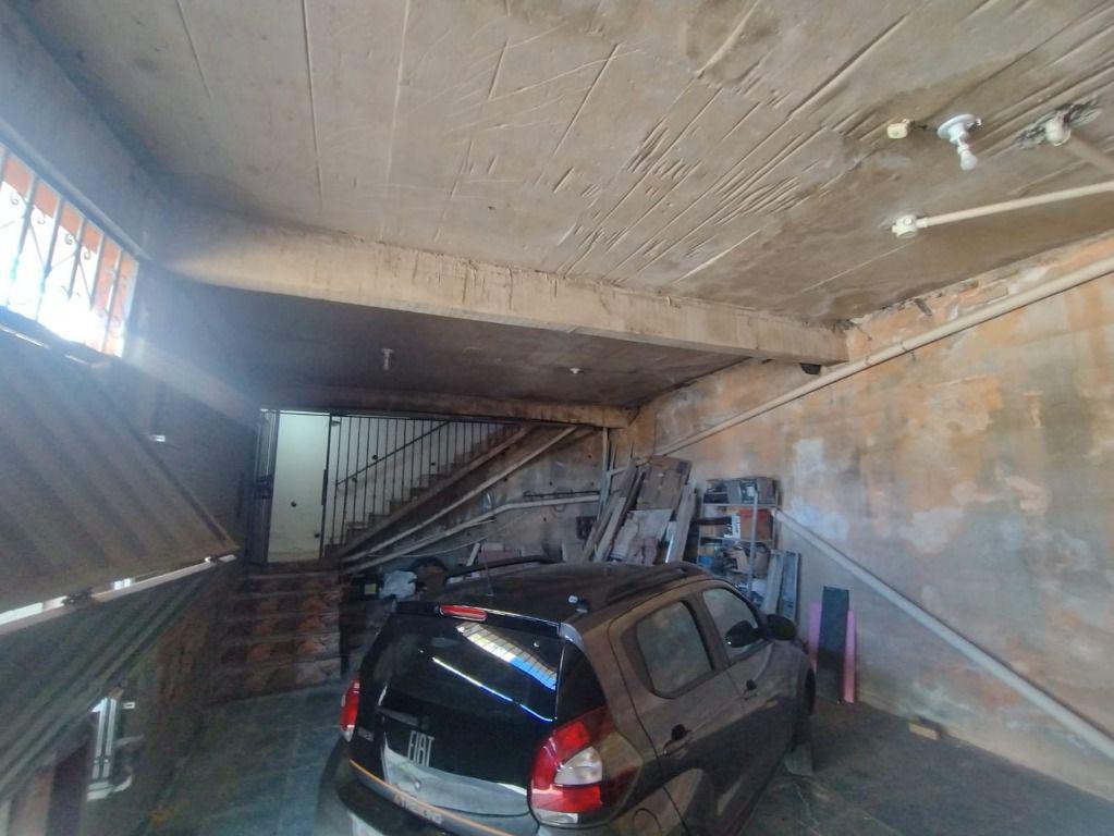 Casa, Nações Unidas, 5 Quartos, 5 Vagas, 1 Suíte