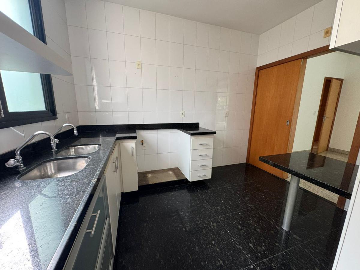 Apartamento, Sion, 3 Quartos, 3 Vagas, 1 Suíte