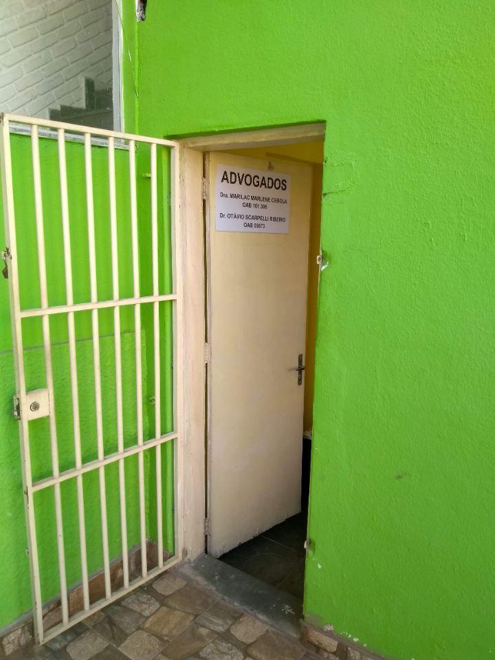 Casa Comercial, Centro, 2 Quartos, 1 Vaga