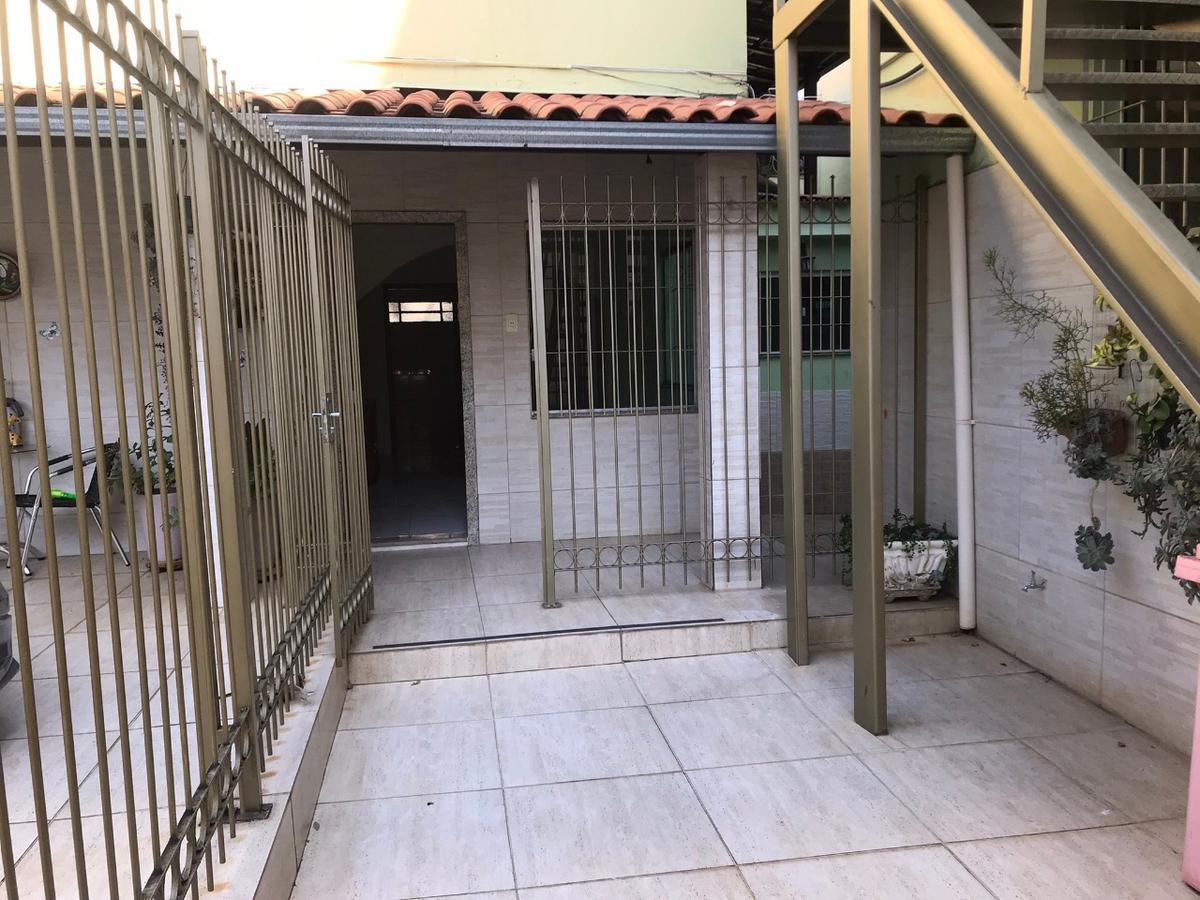 Casa Comercial, Ipiranga, 3 Quartos, 0 Vaga