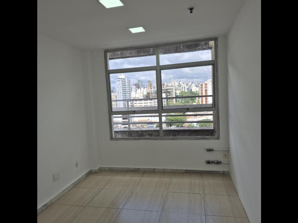 Sala, Barro Preto, 0 Quarto, 0 Vaga