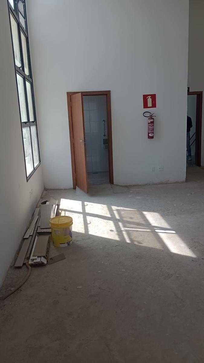 Andar, Castelo, 0 Quarto, 0 Vaga