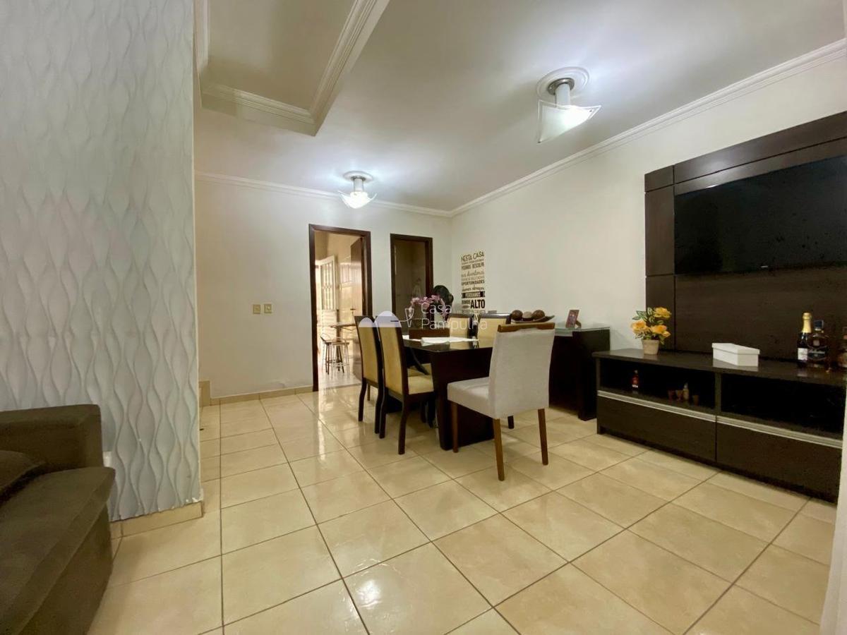 Casa, Santa Branca, 2 Quartos, 2 Vagas, 2 Suítes