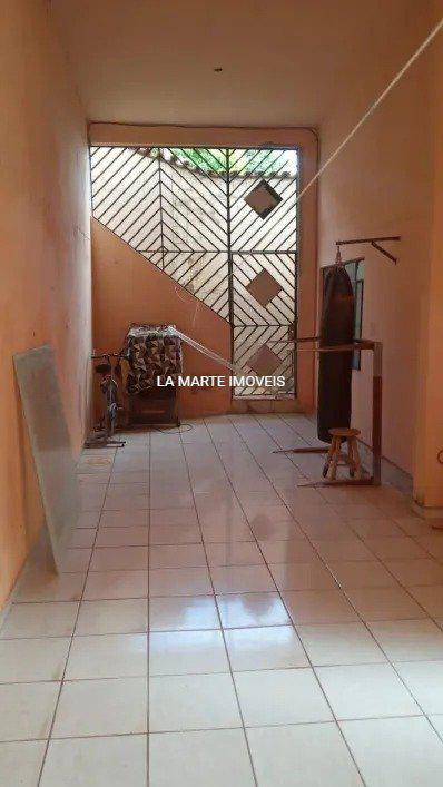 Casa, Barreiro, 3 Quartos, 4 Vagas, 1 Suíte