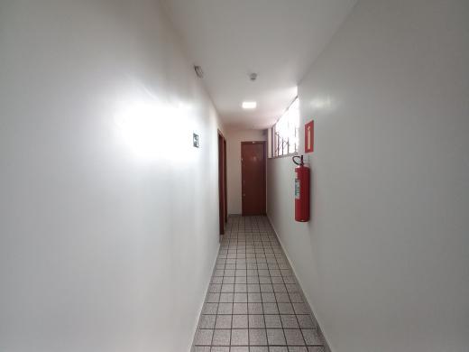 Sala, Centro, 0 Quarto, 1 Vaga