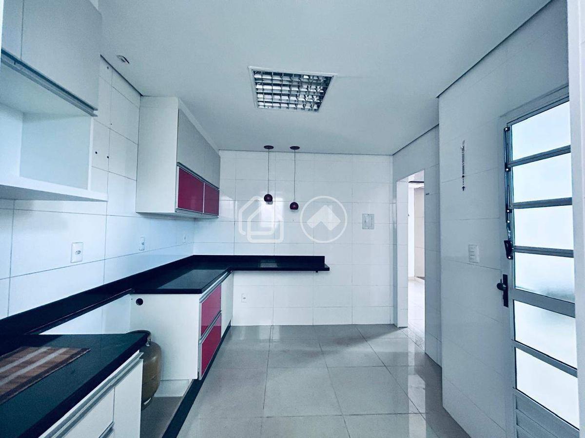 Casa, Havaí, 3 Quartos, 2 Vagas