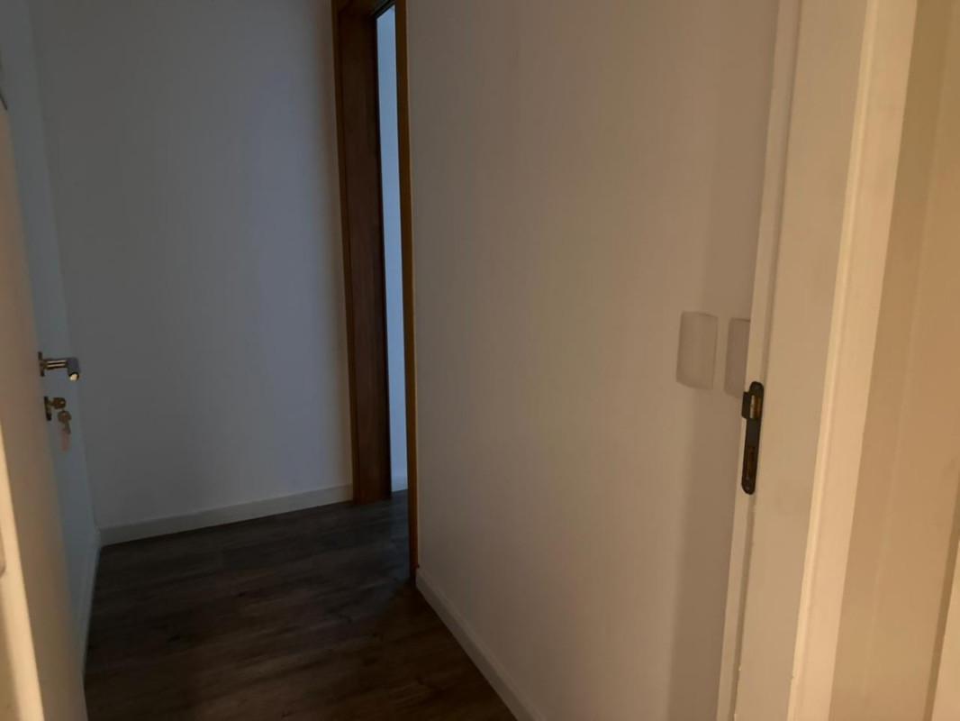 Sala, Vila da Serra, 0 Quarto, 1 Vaga