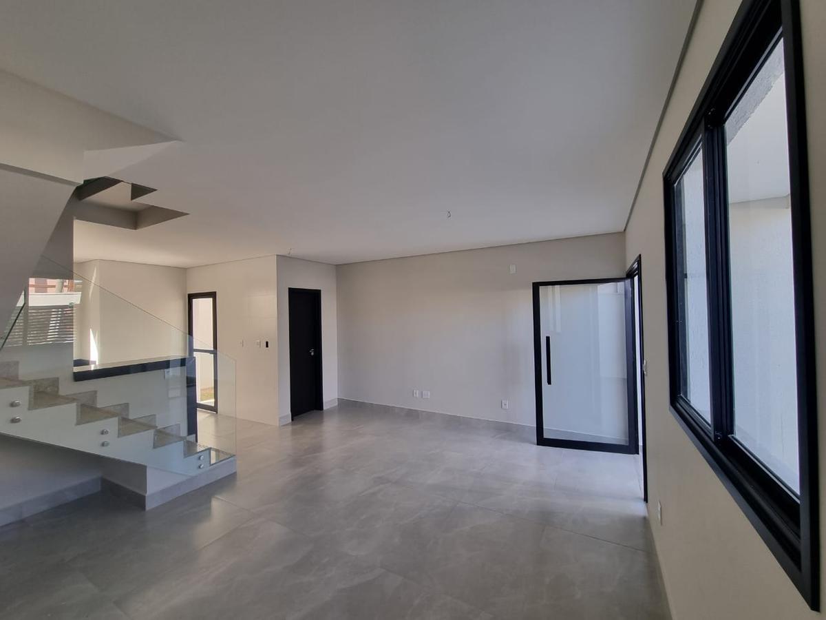 Casa, Itapoã, 3 Quartos, 2 Vagas, 1 Suíte