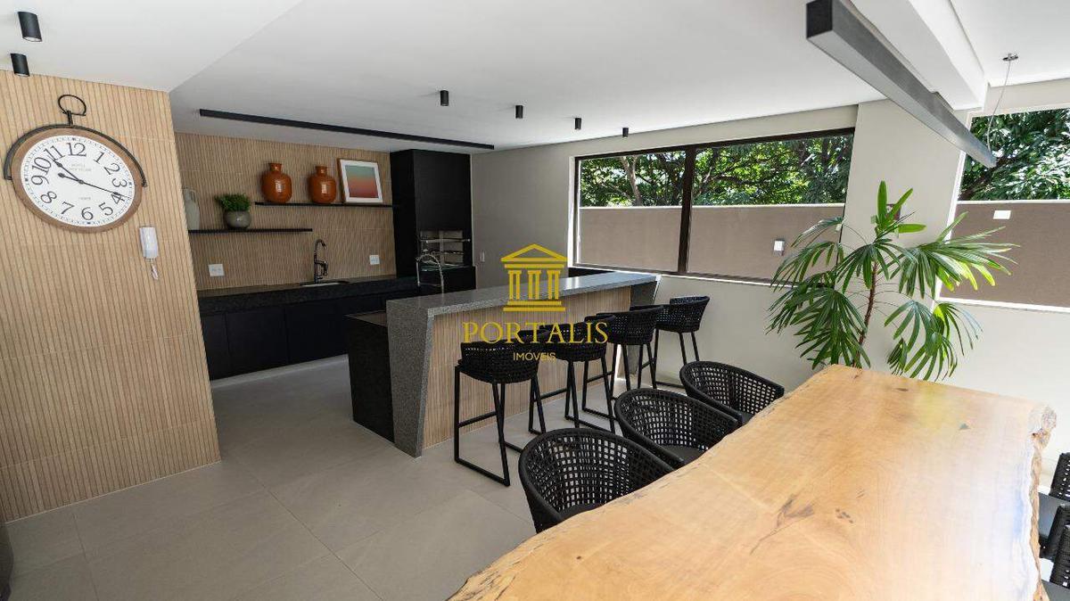 Apartamento, São Lucas, 2 Quartos, 3 Vagas, 1 Suíte