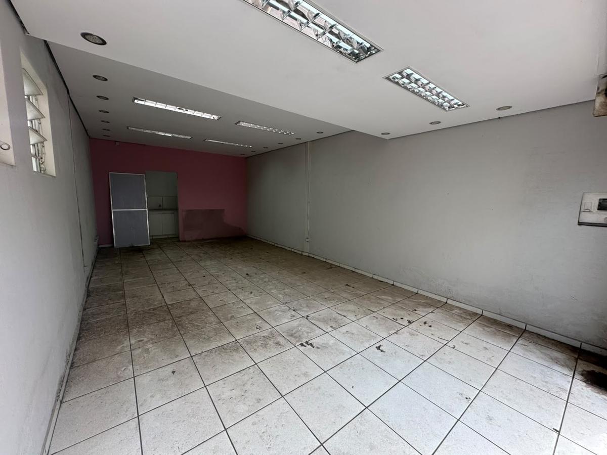Andar, Centro, 0 Quarto, 0 Vaga
