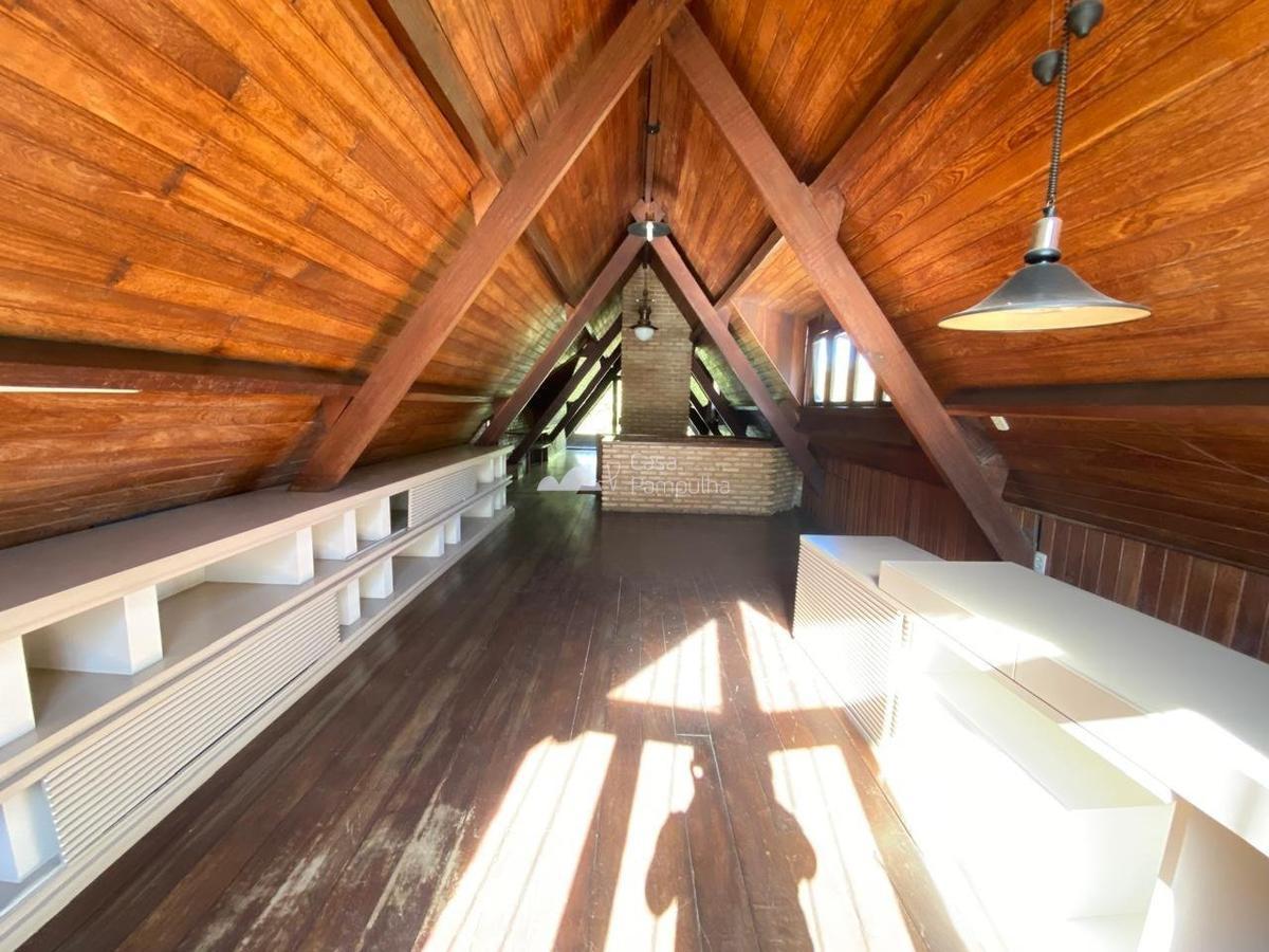 Casa, Braúnas, 3 Quartos, 8 Vagas, 1 Suíte