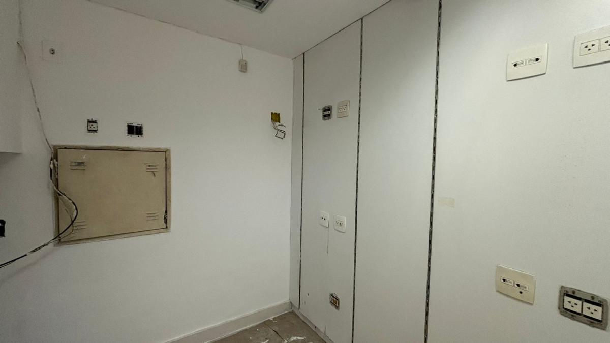 Casa Comercial, Floresta, 0 Quarto, 3 Vagas