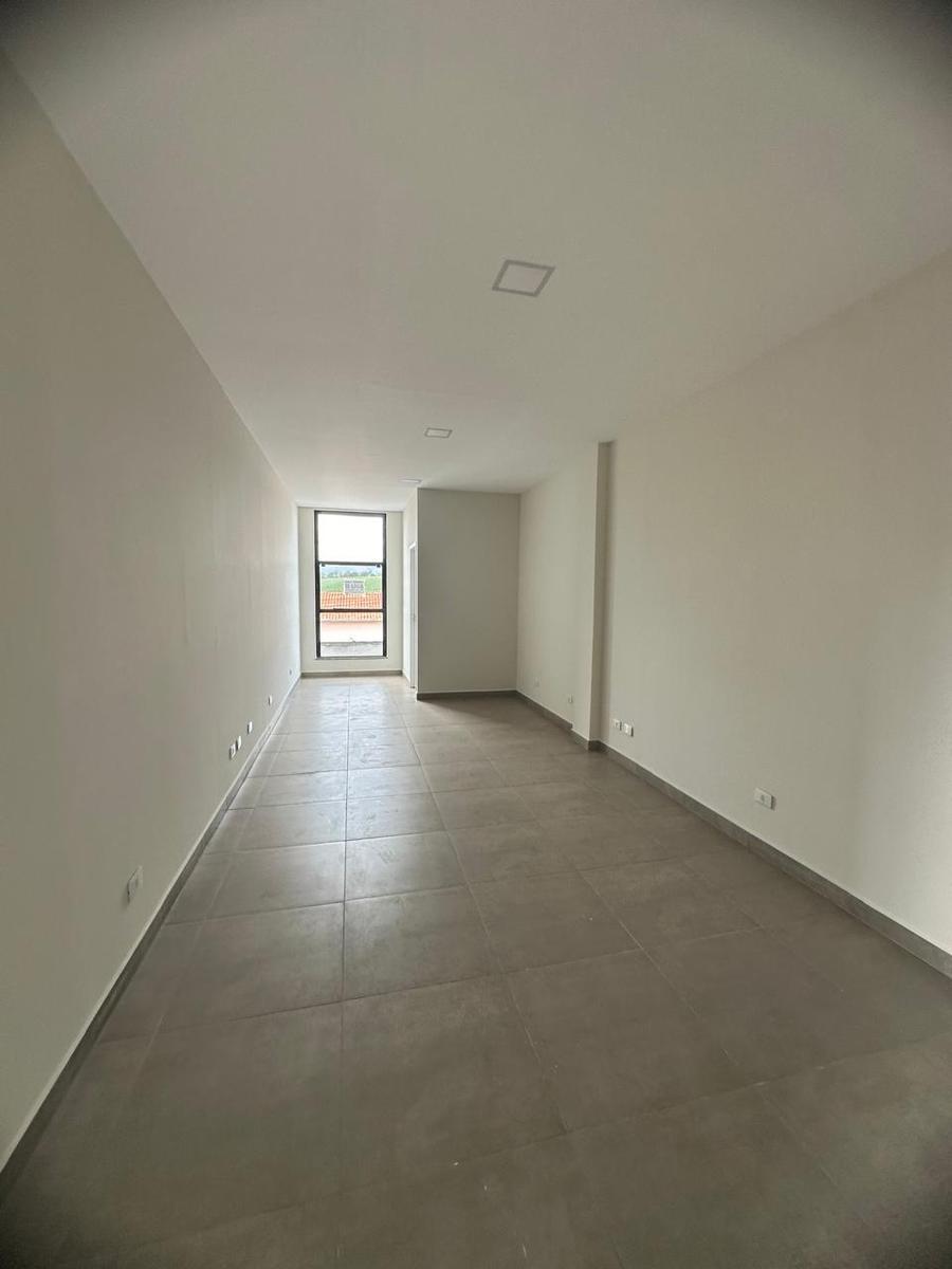 Andar, Centro, 0 Quarto, 0 Vaga