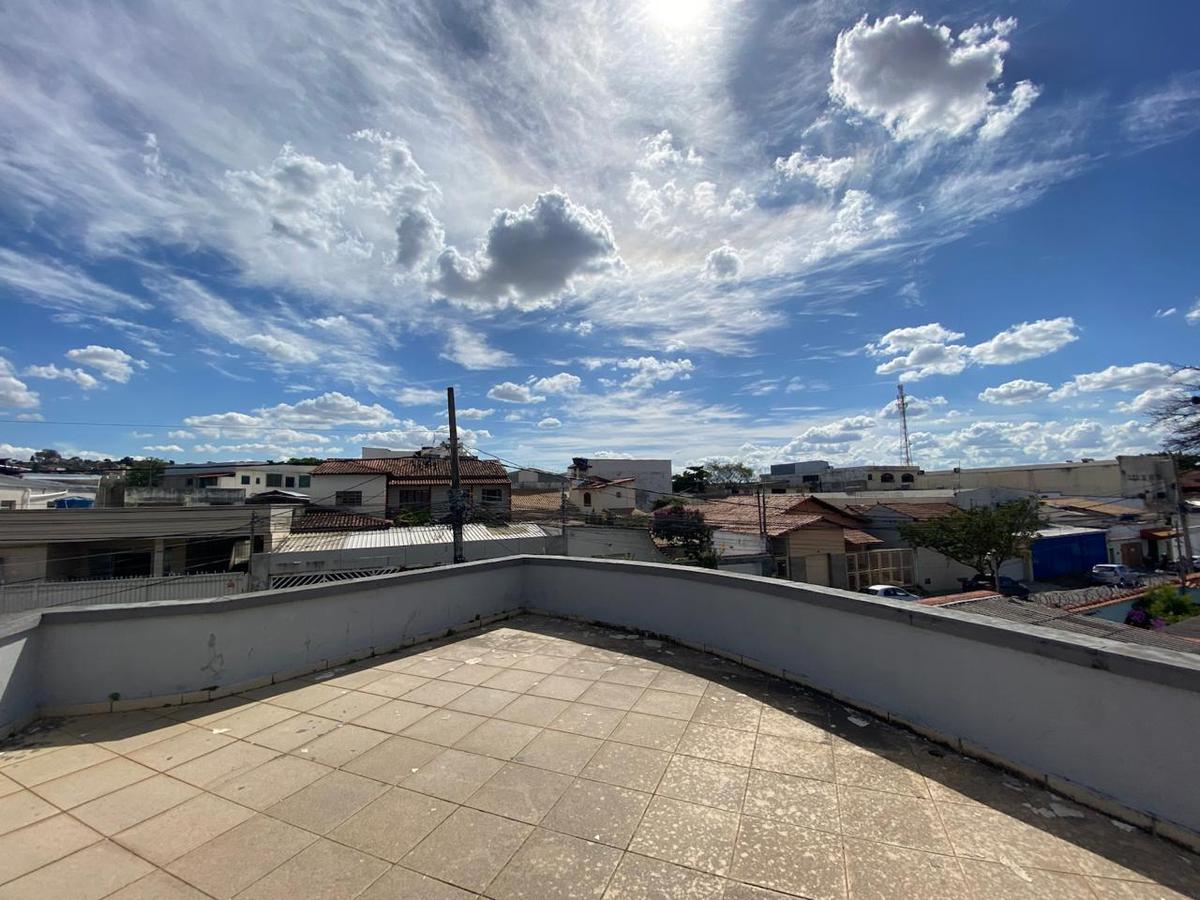 Casa, Alípio de Melo, 4 Quartos, 4 Vagas, 1 Suíte