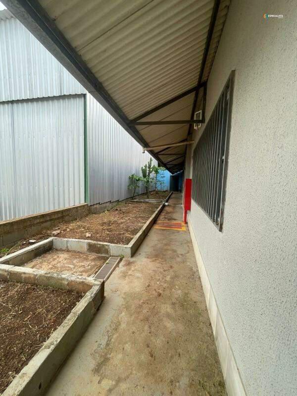 Galpão, Distrito Industrial Deputado Simão da Cunha, 0 Quarto, 0 Vaga