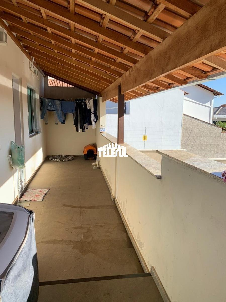 Casa, Santa Luiza, 1 Quarto, 3 Vagas