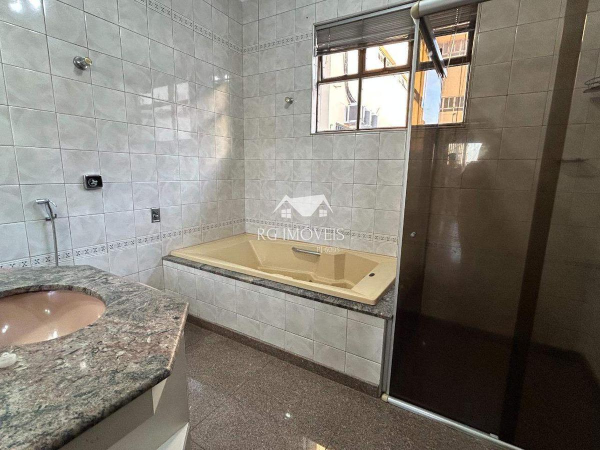 Casa, Tirol, 4 Quartos, 4 Vagas, 2 Suítes
