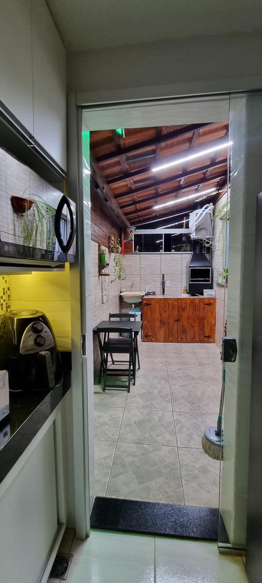 Casa, Luxemburgo, 2 Quartos, 1 Vaga