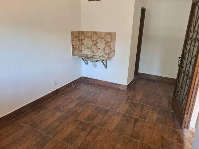 Sala, Vila Clóris, 0 Quarto, 0 Vaga