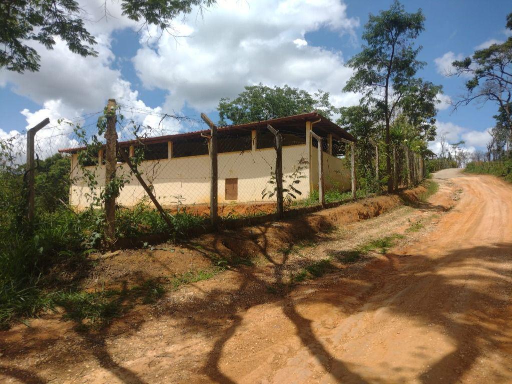 Lote, Roças Novas, 0 Quarto, 0 Vaga