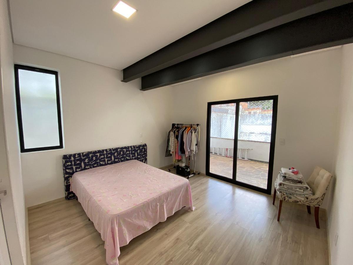 Casa, São José, 4 Quartos, 2 Vagas, 1 Suíte