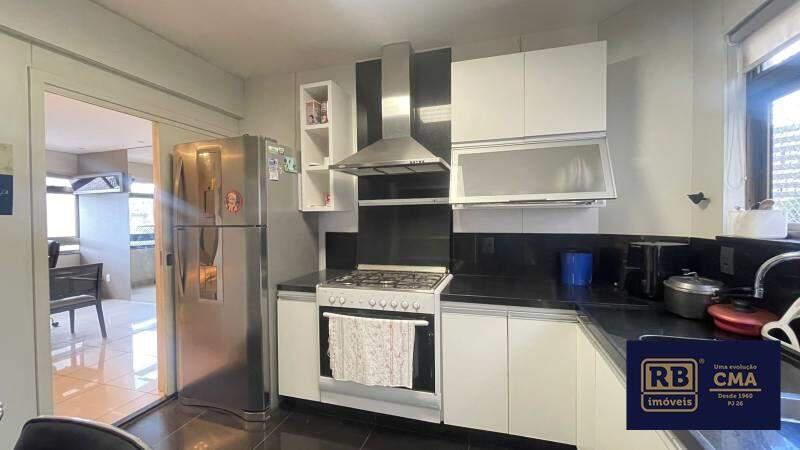 Apartamento, Funcionários, 4 Quartos, 2 Vagas, 1 Suíte