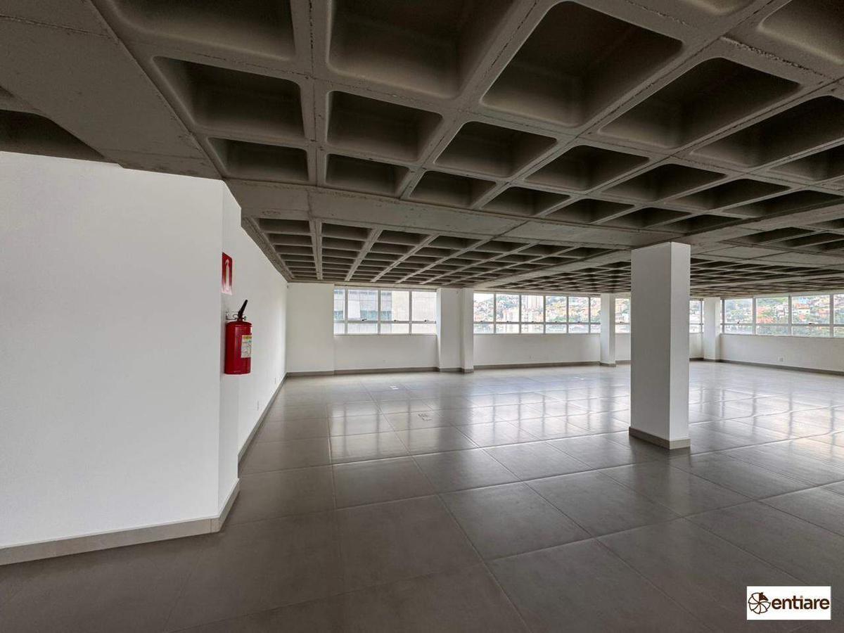 Andar, Estoril, 0 Quarto, 5 Vagas