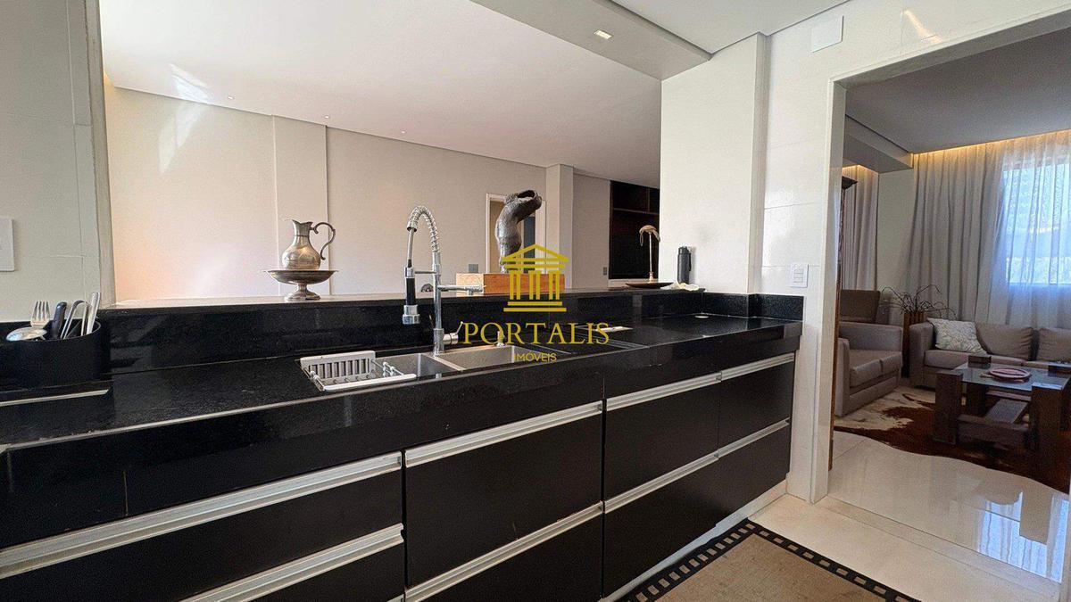 Apartamento, Vila Paris, 3 Quartos, 2 Vagas, 1 Suíte