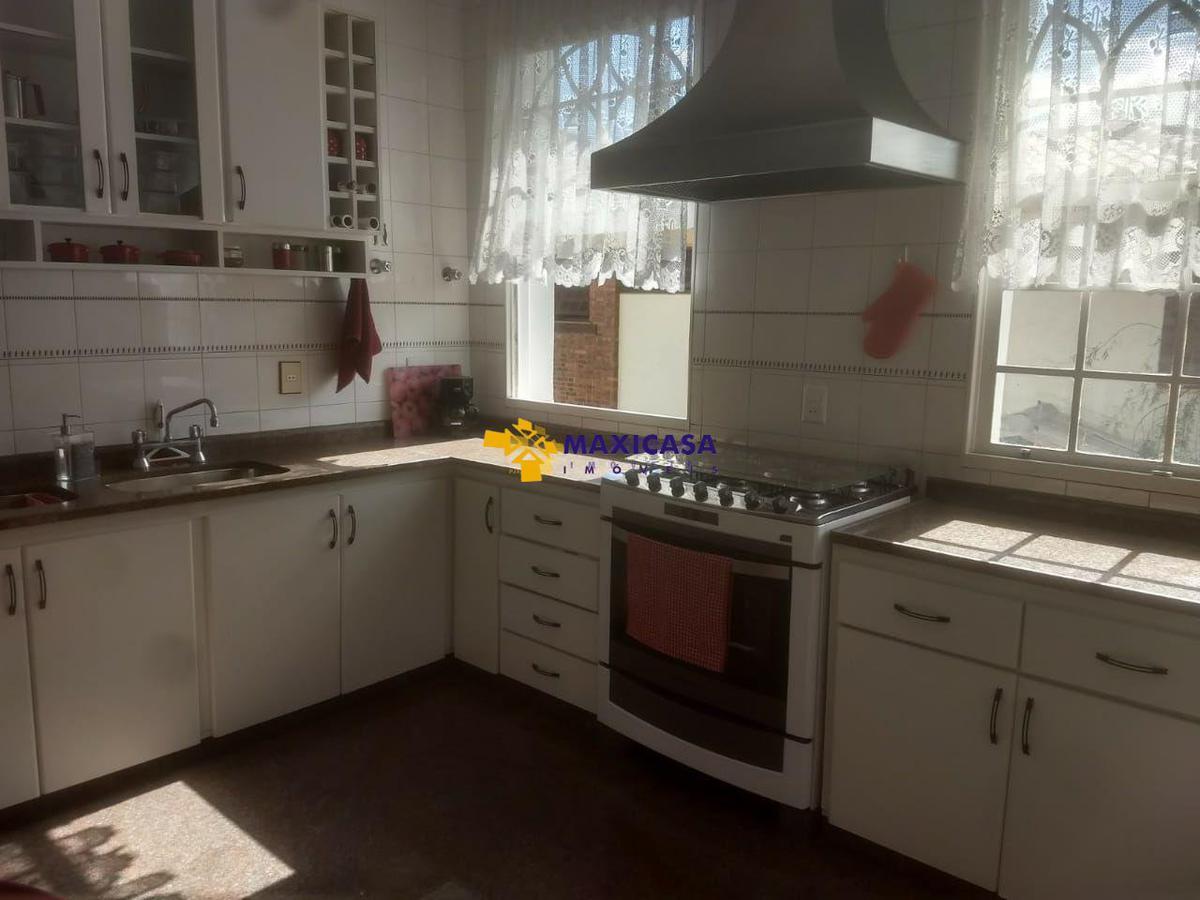 Casa, Bandeirantes (pampulha), 4 Quartos, 12 Vagas, 3 Suítes