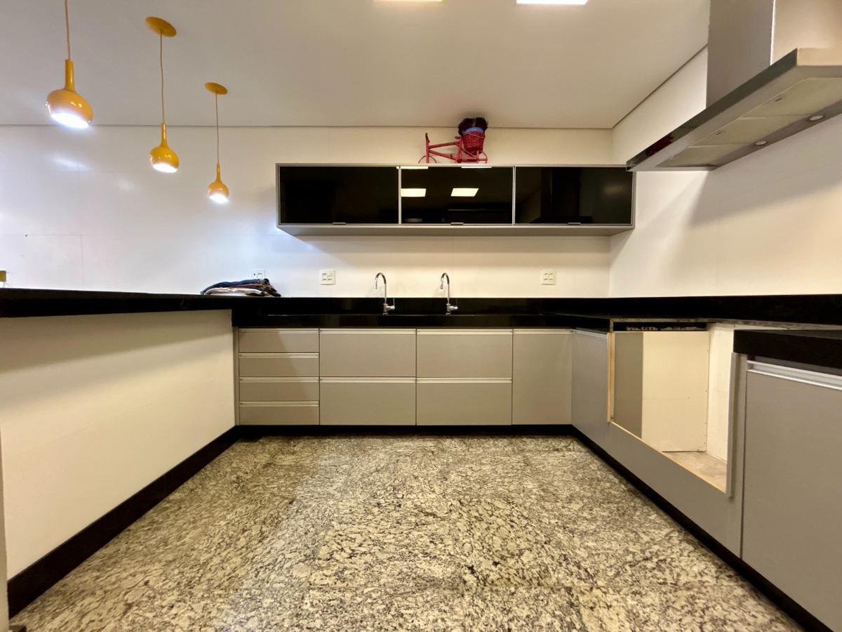 Casa, Dona Clara, 6 Quartos, 5 Vagas, 2 Suítes
