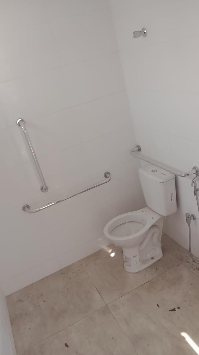 Andar, Castelo, 0 Quarto, 0 Vaga