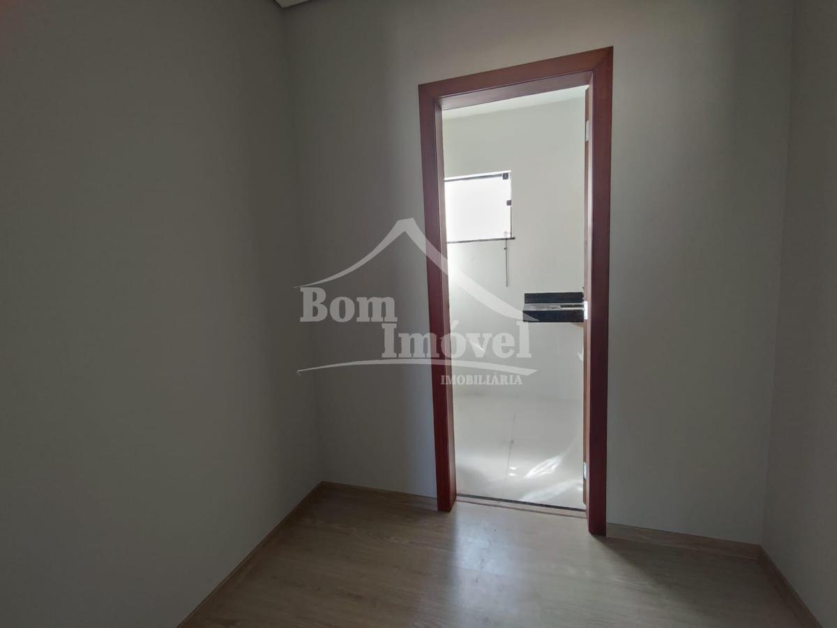 Apartamento, Centro, 2 Quartos, 0 Vaga, 1 Suíte