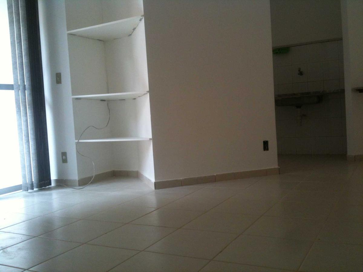 Apartamento, Estoril, 2 Quartos, 1 Vaga