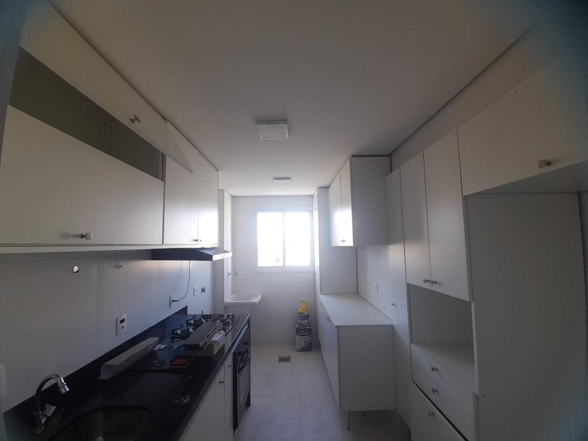 Apartamento, Sagrada Família, 3 Quartos, 2 Vagas, 1 Suíte