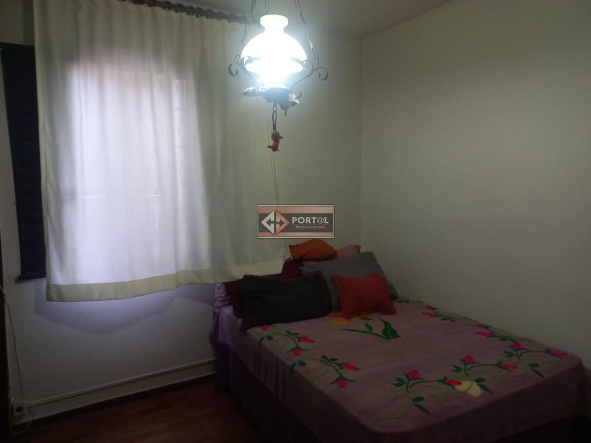 Casa, Itapoã, 4 Quartos, 2 Vagas, 1 Suíte