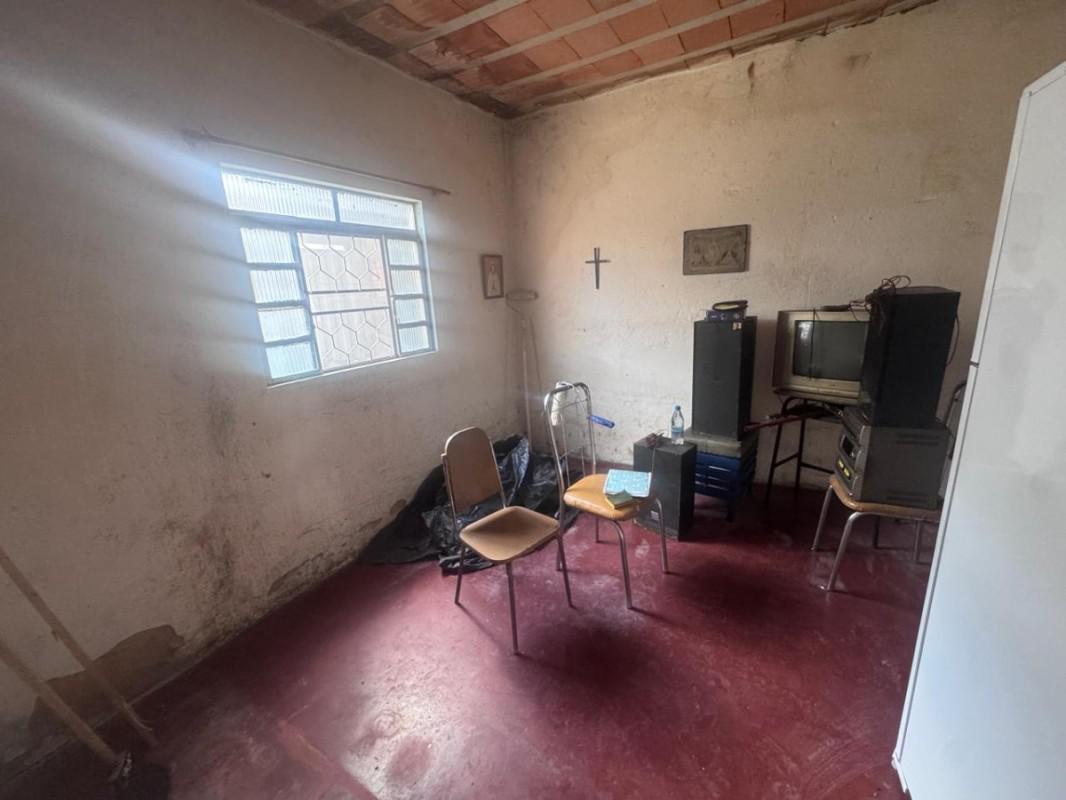 Lote, Lagoa, 4 Quartos, 2 Vagas