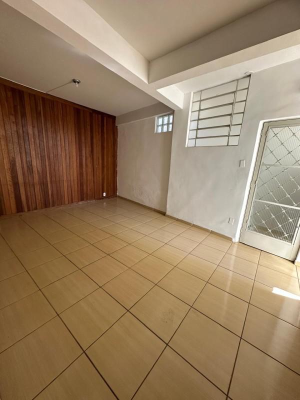 Casa, Centro, 3 Quartos, 0 Vaga