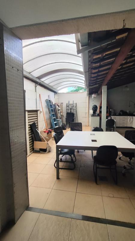 Casa, Itapoã, 4 Quartos, 2 Vagas, 1 Suíte