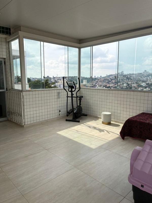 Cobertura, Palmeiras, 2 Quartos, 2 Vagas, 1 Suíte