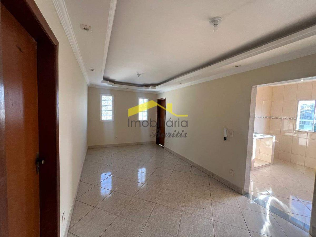 Casa, Cinquentenário, 3 Quartos, 2 Vagas, 1 Suíte