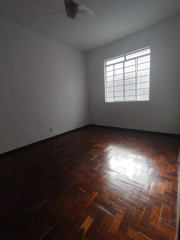 Casa, Cidade Nova, 4 Quartos, 4 Vagas, 1 Suíte