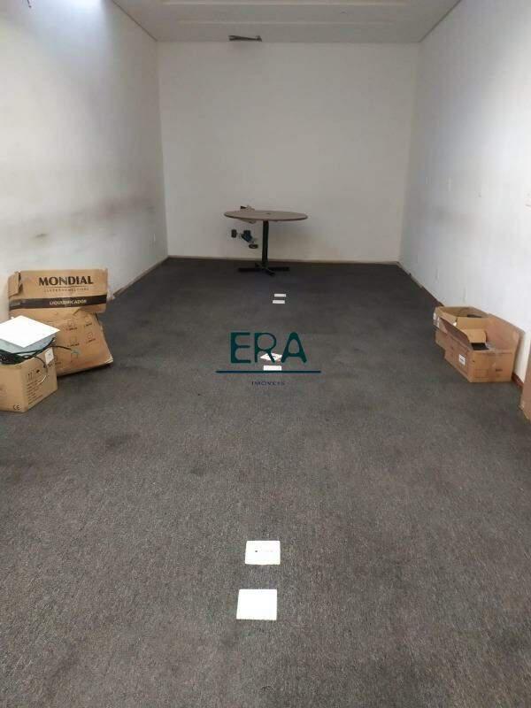 Sala, Savassi, 0 Quarto, 4 Vagas