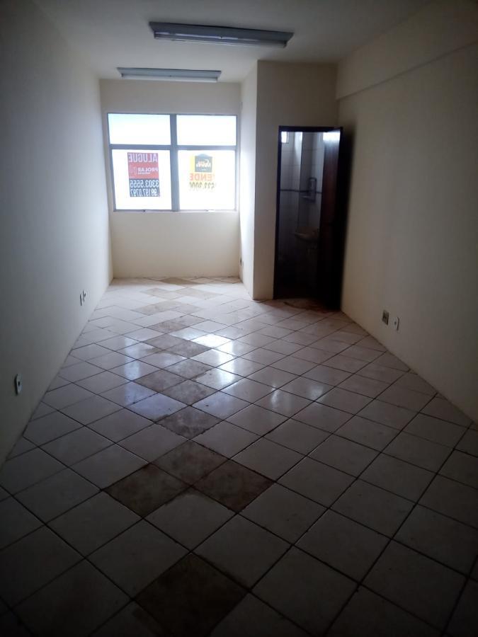 Sala, Floresta, 0 Quarto, 2 Vagas