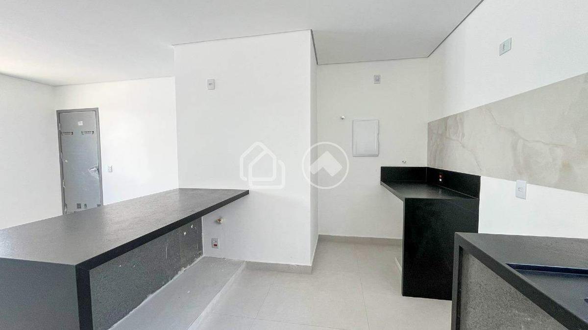 Cobertura, Prado, 3 Quartos, 2 Vagas, 3 Suítes