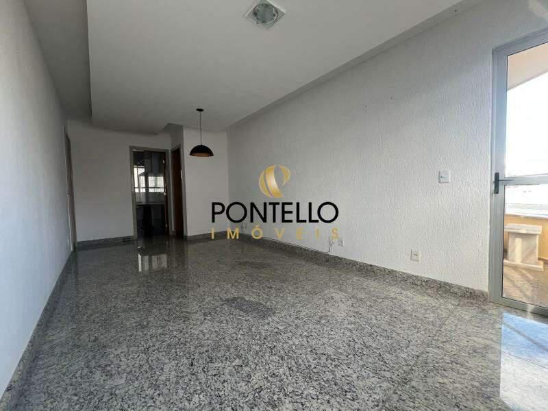 Apartamento, Sagrada Família, 3 Quartos, 2 Vagas, 1 Suíte