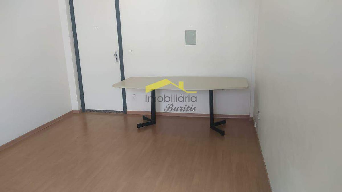 Sala, Estoril, 1 Vaga